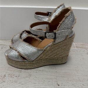 NWOT Castaner size 36 sandals silver wedges